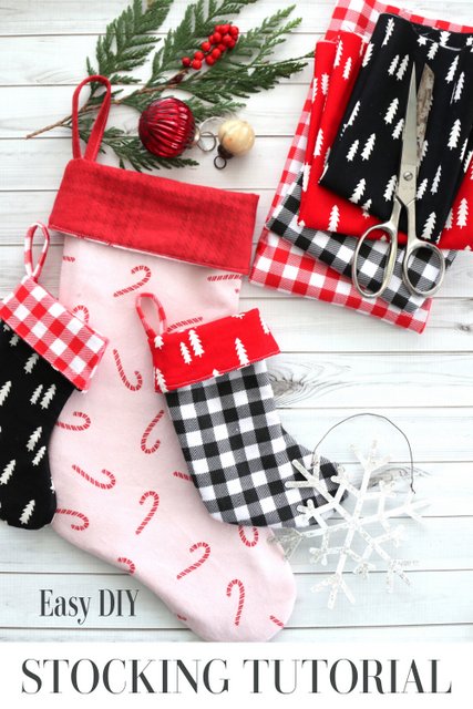 Very easy DIY Stocking Tutorial. Beginner friendly.