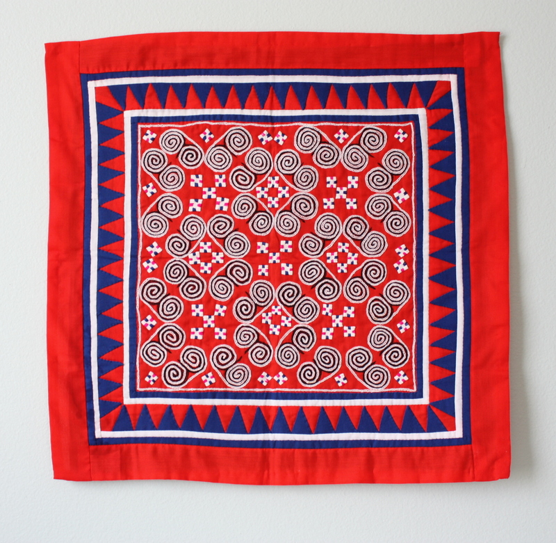 embroidery-hmong-art