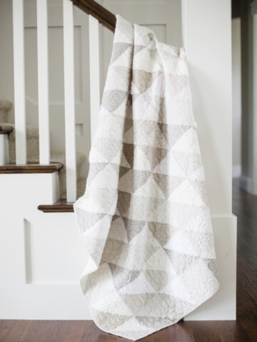 Grey and white modern neutrals quilt