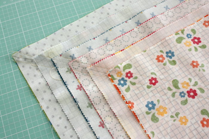 star baby quilt tutorial featured by top US quilting blog, Diary of a Quilter: sew-two-seams-HST