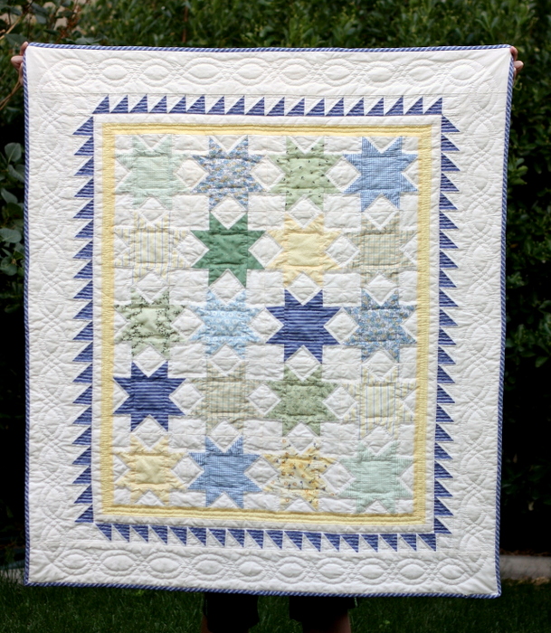Fast Flying Geese + Sawtooth Star Quilt Block Tutorial featured by top US quilting blog, Diary of a Quilter: Sawtooth Star quilt
