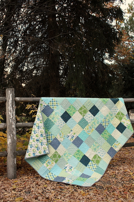 aqua-and-green-patchwork-quilt-001