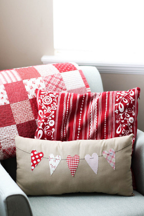 Valentines bunting pillow