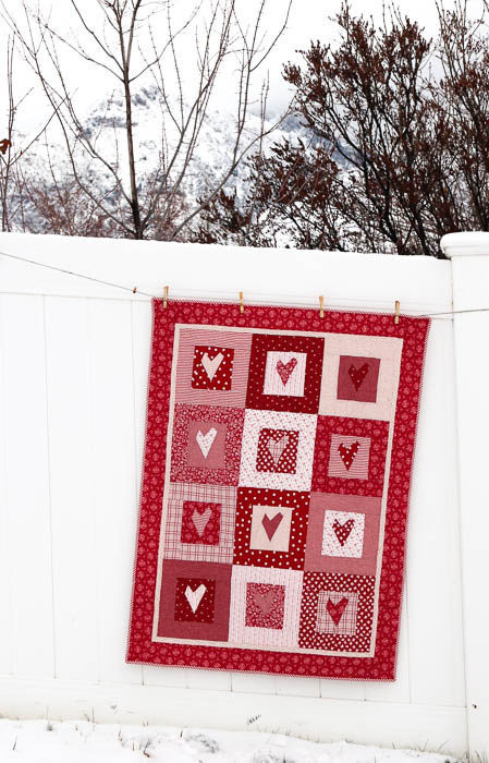 Red Hearts quilt-2