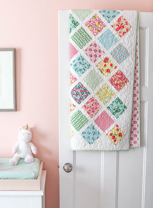 Lattice Baby Quilt Tutorial featured by top US quilt blog, Diary of a Quilter