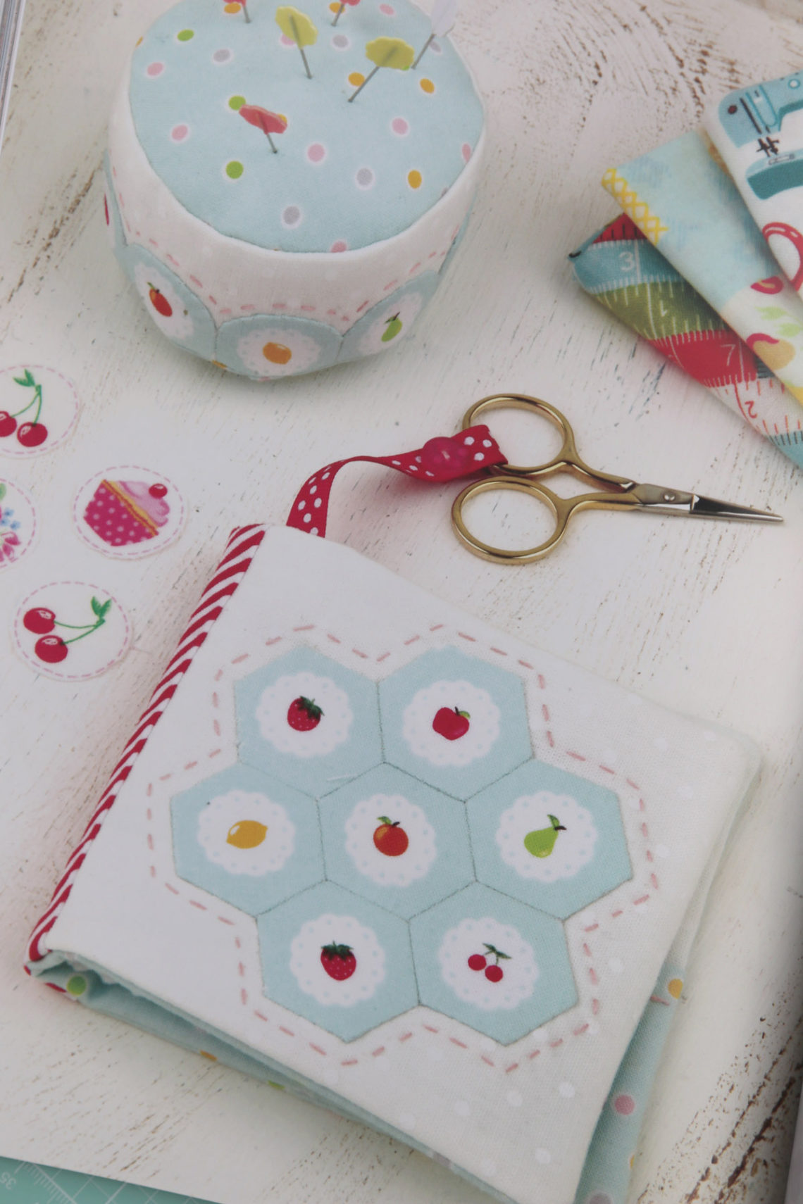 Learn how to English Paper Piece Quilt Blocks