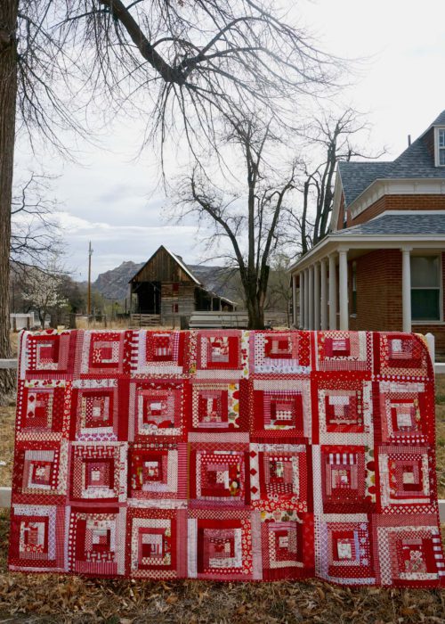 scrap-buster red log cabin Quilt