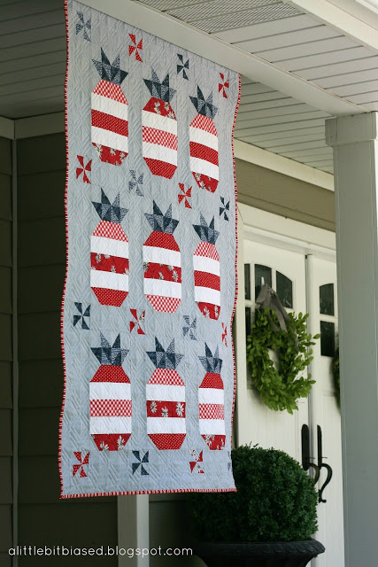 Patriotic Pineapple quilt from Jedi Craft Girl