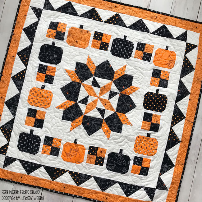 Free Halloween quilt pattern from Fort Worth Fabric Studios