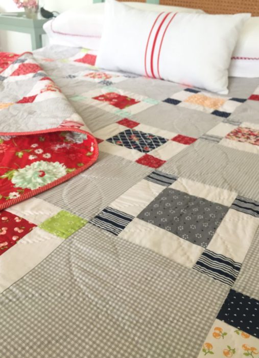 25 Favorite Charm Square Quilts & Projects featured by top US quilting blog, Diary of a Quilter