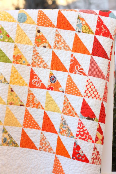 25 Favorite Charm Square Quilts & Projects featured by top US quilting blog, Diary of a Quilter