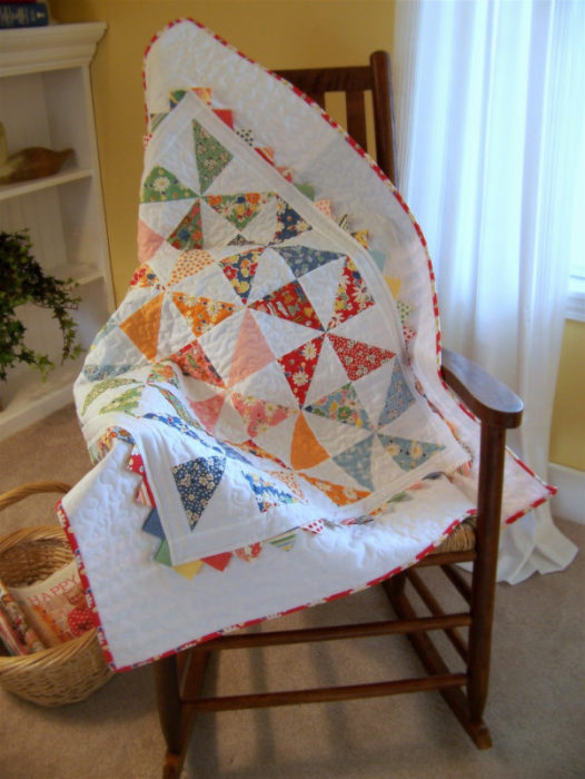 25 Favorite Charm Square Quilts & Projects featured by top US quilting blog, Diary of a Quilter