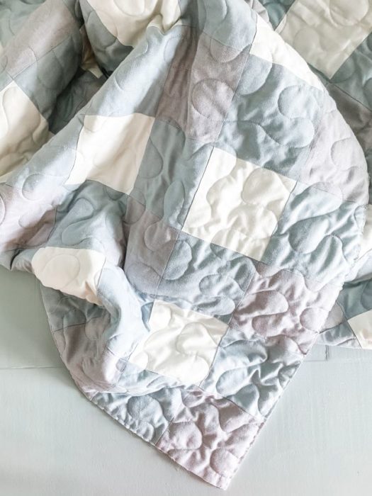 How to make a simple Gingham-style patchwork Quilt