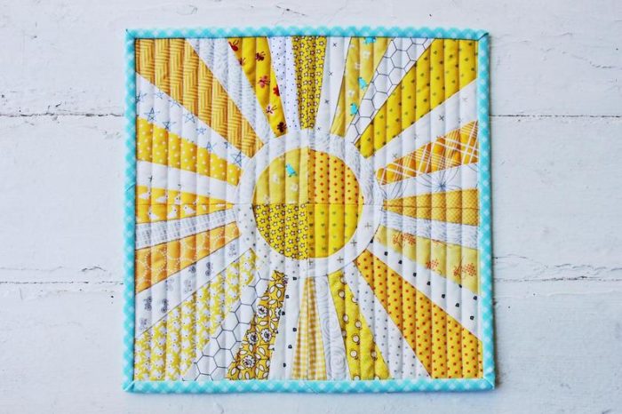 Sunny Days mini quilt pattern by Center Street Designs