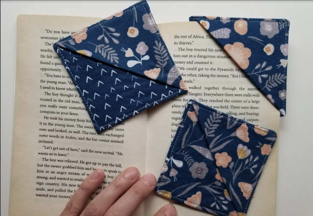 Fabric Bookmark Tutorial
