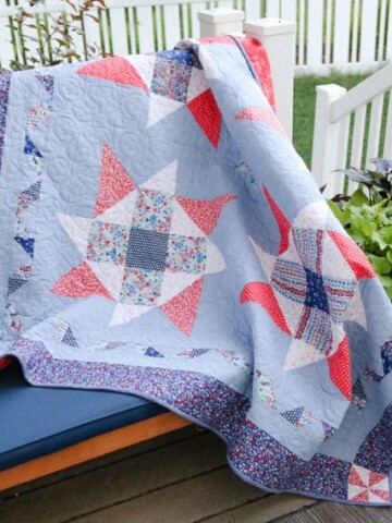 Sparkler quilt - pattern by Pat Sloan, made by Amy Smart using Liberty of London quilting cottons