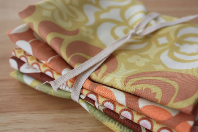 Beginner Fabric Shopping Tips & Advice featured by top US quilting blog, Diary of a Quilter