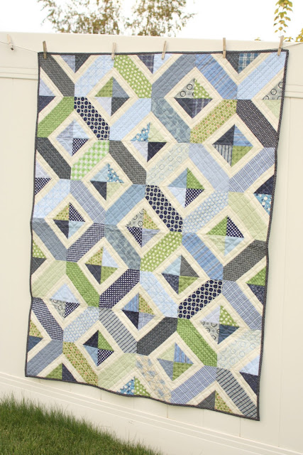 Nautical blue and green crib quilt - pattern Double Crossed