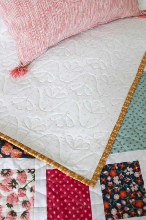 Mod Petals pantograph from Sew Shabby Quilting