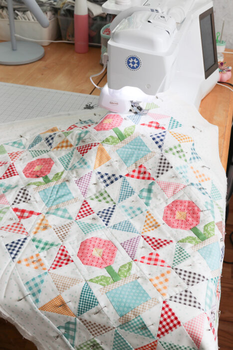 Tips for Machine Quilting with a Walking Foot - Mini Quilt: Lori Holt Gingham Flower Pots
