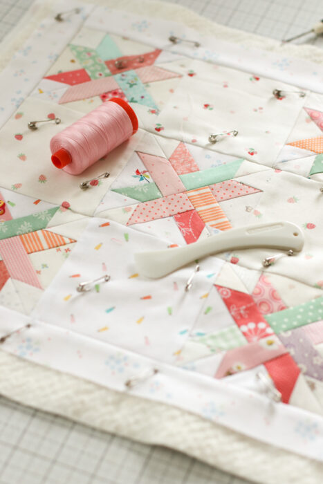 How to quilt perfect waves using the Serpentine Stitch on your sewing machine