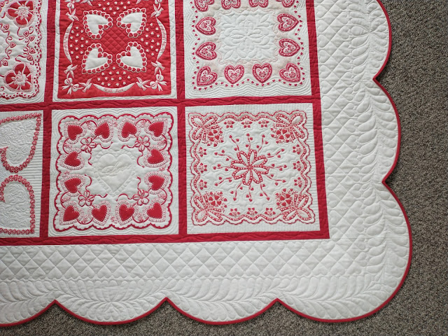 How to cut and finish a quilt with a scalloped quilt border.