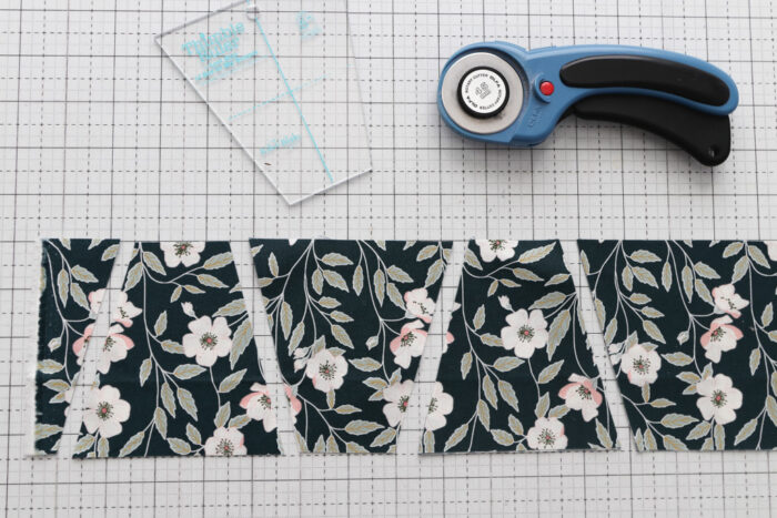 How to efficiently cut tumbler quilt blocks