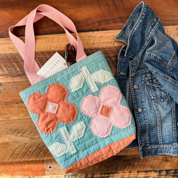 Quilted Patchwork Bag Free Tutorial from Tamara of Remi Vail Studio