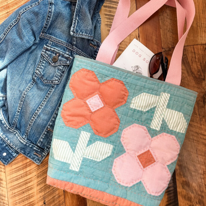 Quilted Patchwork Bag Free Tutorial from Tamara of Remi Vail Studio