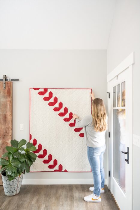 Baseball-inspired sporty quilt Fastball designed by Jessica Steel Desgins