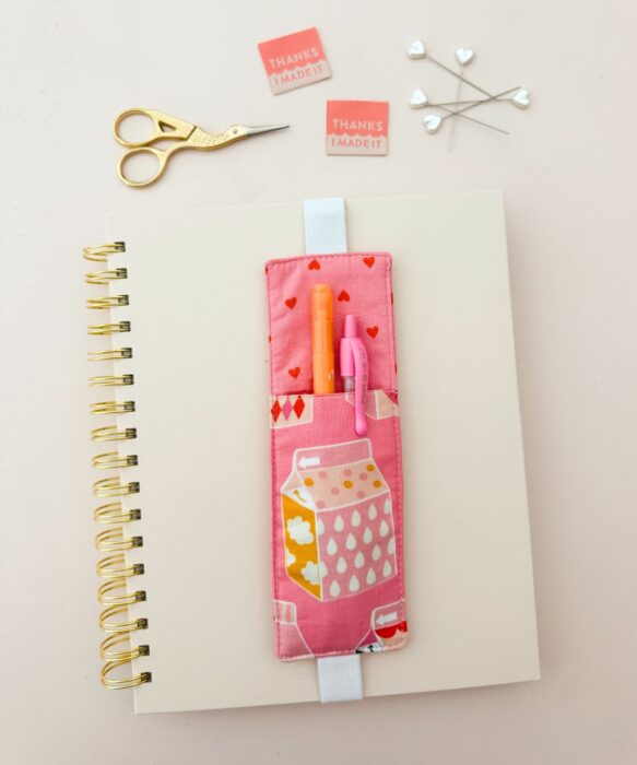 16 Easy Gifts to Sew in an afternoon: Pen Holder Bookmark tutorial from Stacey Lee Creative