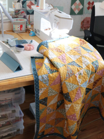 Adding binding to a HST quilt with a Baby Lock Sewing machine